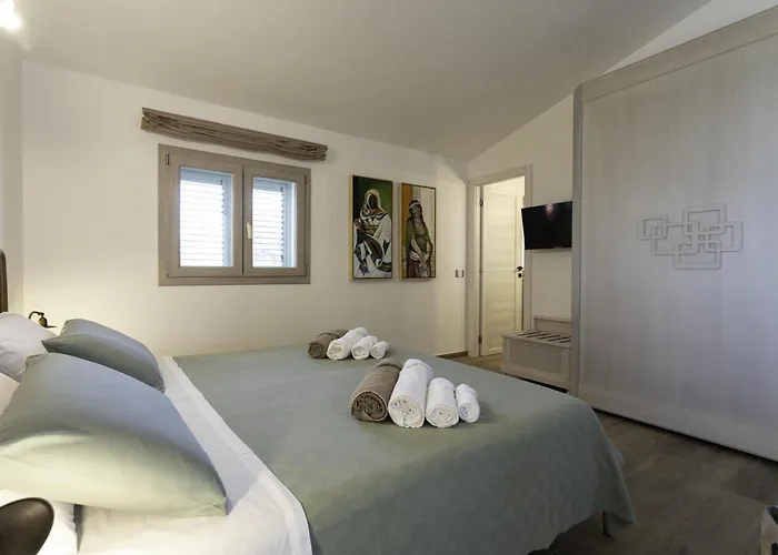 Nora Βίλα Scicli